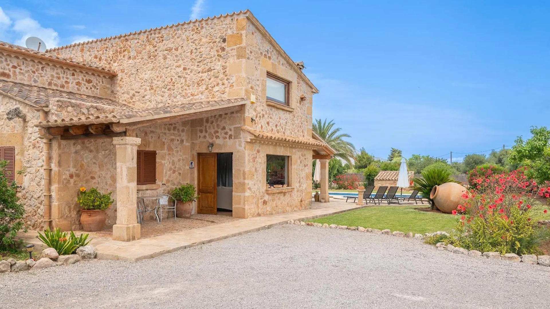 Villa Cal Beato By Sealand Villas Pollenca Spain