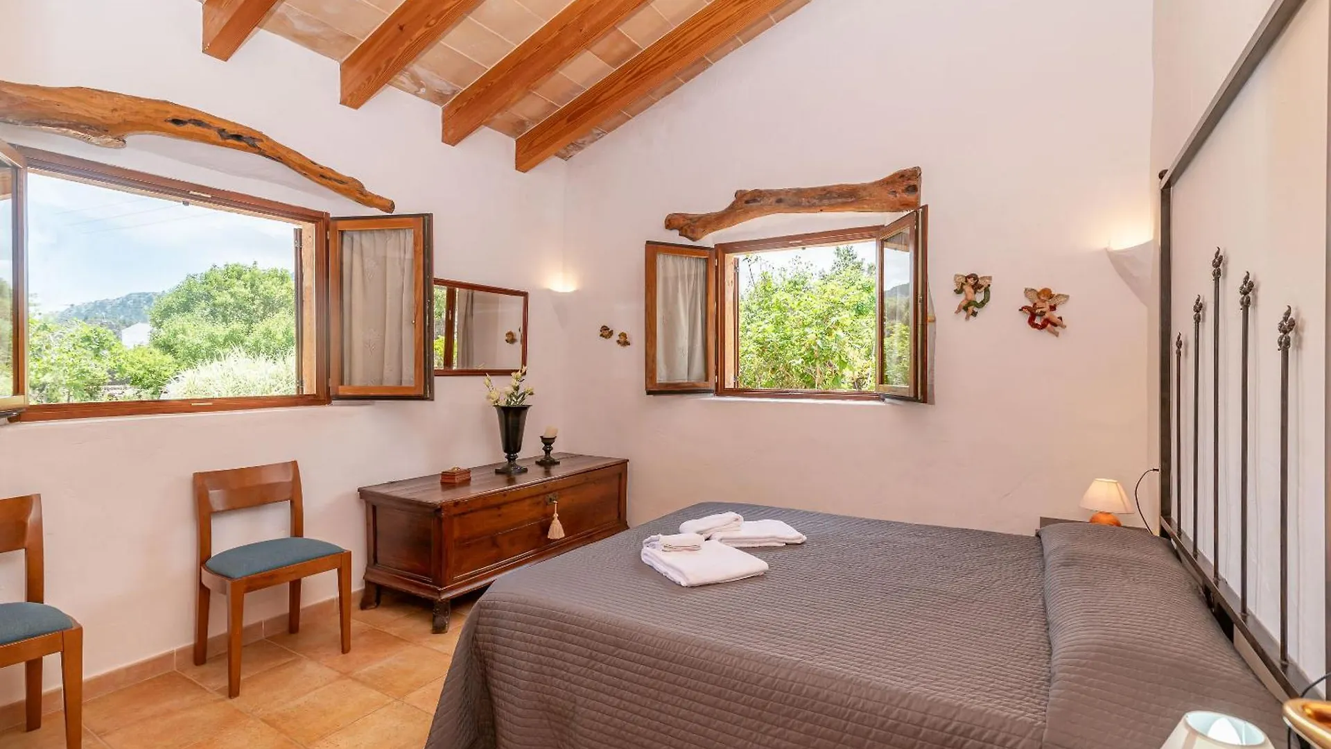 Villa Cal Beato By Sealand Villas Pollenca